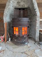 Mooie oude kachel, Huis en Inrichting, Ophalen of Verzenden, Gebruikt, Hout, Houtkachel