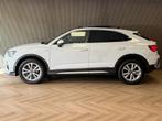 Audi Q3 Sportback 35 TFSI S Edition Competition PANO PARKEER, Auto's, Audi, Parkeercamera, Zwart, 4 cilinders, Wit