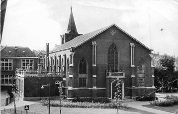 (380-307-011) Rotterdam Charloise Kerksingel NH Kerk beschikbaar voor biedingen