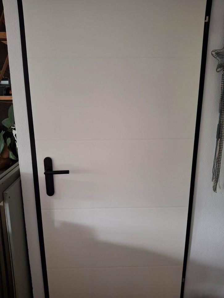 2 Svedex Alpine Wit Binnendeuren, Doe-het-zelf en Verbouw, Deuren en Horren, Zo goed als nieuw, Binnendeur, 200 tot 215 cm, 80 tot 100 cm