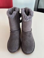 NIEUW originele Ugg Bailey Bow II maat 36, UGG, Lage of Enkellaarzen, Nieuw, Ophalen of Verzenden