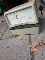 Oude prikklok van TELENORMA, Antiek en Kunst, Antiek | Klokken, Ophalen of Verzenden