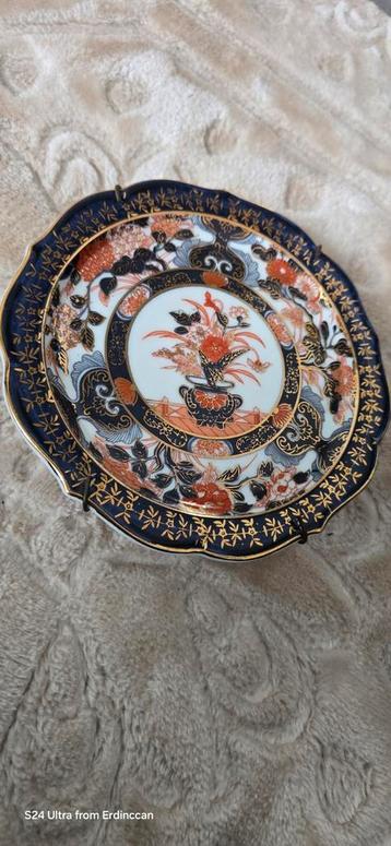 Antieke chinese bord beschikbaar voor biedingen