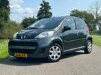 Peugeot 107 1.0-12V Sportium | Airco | Schuifdak | Nieuwe ap, Voorwielaandrijving, Euro 5, Gebruikt, 4 stoelen