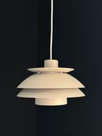 Horn hanglamp type 776 Licht Taupe, Verkoop@scandinavischelampen.nl, Ophalen of Verzenden, Harry Banninklaan 102, 2652NB Berkel en Rodenrijs