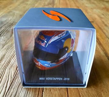 Helm Max Verstappen 2016 Spark editie Zeldzaam 