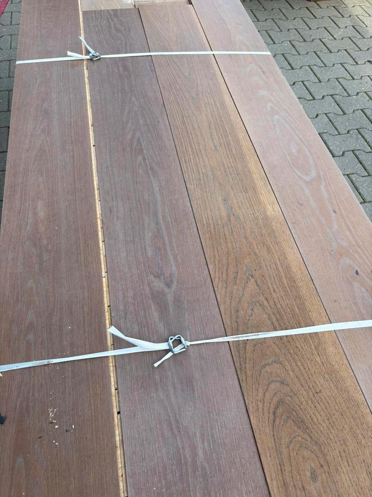 40 m2 Eiken lamel parketvloer . 19 cm 15 mm dkk toplaag 3mm, Doe-het-zelf en Verbouw, Vloerdelen en Plavuizen, Gebruikt, Vloerdelen of -planken