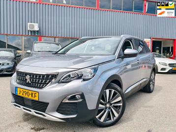 Peugeot 5008 1.2 PureTech Allure // NAVI / CARPLAY / LM VELG beschikbaar voor biedingen