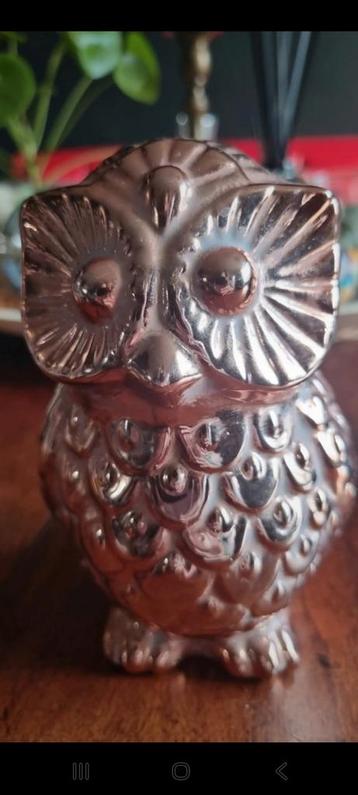 Goudkleurige Keramiek Uil - Verzamelaarsobject beschikbaar voor biedingen