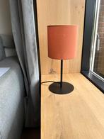 Nieuw Tafellamp, brique kapje, zwarte voet, Ophalen of Verzenden, Nieuw, Minder dan 50 cm