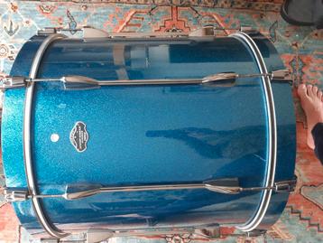 Tama hyper drive 22x20 bass drum beschikbaar voor biedingen
