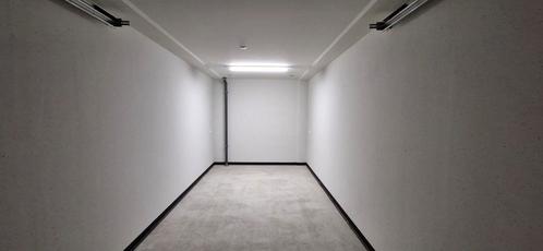 TE HUUR grote veilige opslag unit - stalling - garage, Zakelijke goederen, Overige Zakelijke goederen, Ophalen