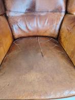 Extra grote schapenleer fauteuil met oorleuningen, Antiek en Kunst, Antiek | Meubels | Stoelen en Banken, Ophalen