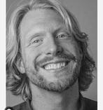 4x TOPtickets -Kor Hoebe - Kunstlinie Almere - Zaal op rij 1, Drie personen of meer, December