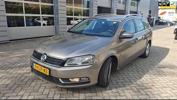 Volkswagen Passat Variant 1.6 TDI BlueMotion Executive Editi beschikbaar voor biedingen