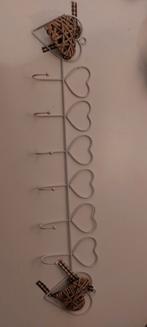 6 Witte Hangers met Hartjes, Huis en Inrichting, 50 tot 75 cm, Ophalen of Verzenden, Zo goed als nieuw, Minder dan 5 flessen