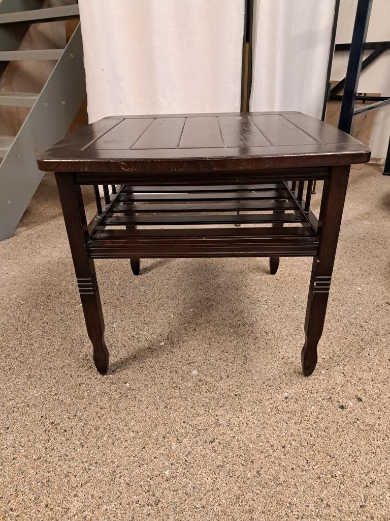 Donker Eiken Salontafel - 65x65x55cm, Huis en Inrichting, Tafels | Salontafels, Gebruikt, 50 tot 100 cm, 50 tot 75 cm, Klassiek