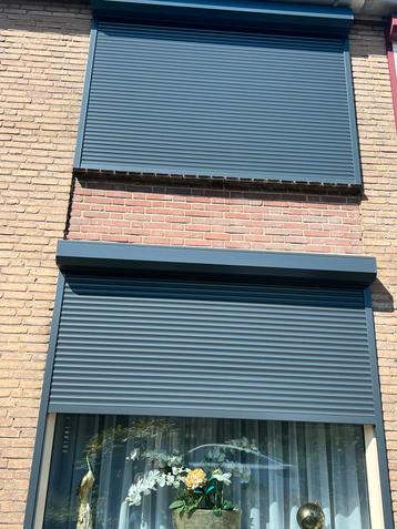Reparatie rolluiken en zonwering  beschikbaar voor biedingen