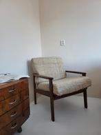 Vintage fauteuil donker massief teak, Huis en Inrichting, Fauteuils, Ophalen, Zo goed als nieuw, Hout