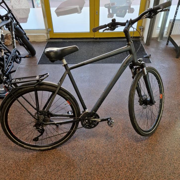 CUBE Touring Exc 58CM 30Vers Grey/Metal | Nette staat, Fietsen en Brommers, Fietsen | Heren | Herenfietsen, Zo goed als nieuw
