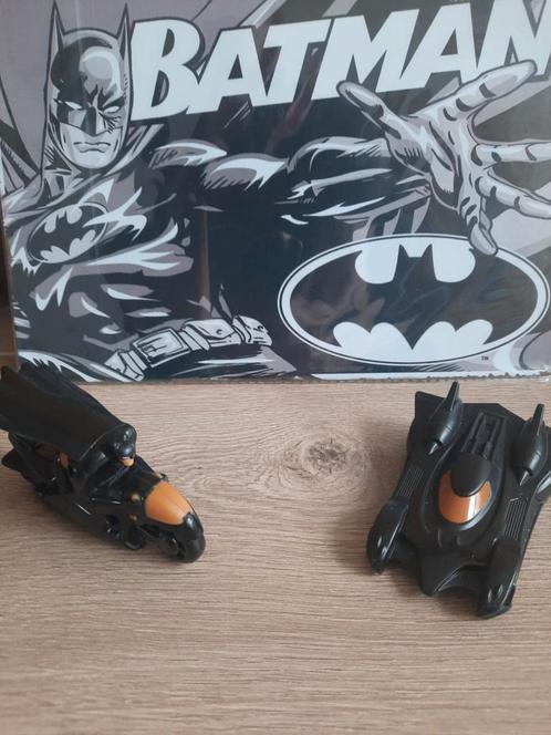 3 Batman collectibles (2 x Mac Donald's en 1 wandbord), Verzamelen, Poppetjes en Figuurtjes, Zo goed als nieuw, Ophalen of Verzenden