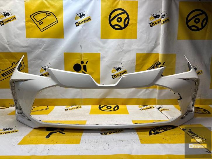 Toyota Corolla E21 voorbumper PDC 53112-02D00, Auto-onderdelen, Carrosserie en Plaatwerk, Bumper, Toyota, Voor, Gebruikt, Ophalen of Verzenden