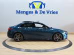 Mercedes-Benz A-Klasse 180 Business Solution AMG Line | Pano, 136 pk, 4 cilinders, Blauw, Origineel Nederlands
