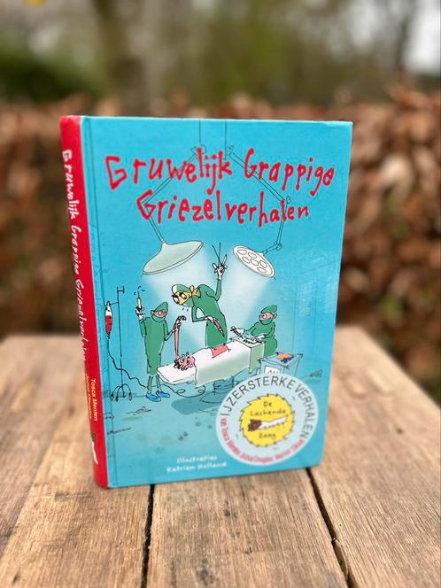 Gruwelijk grappige griezelverhalen, Boeken, Humor, Gelezen, Ophalen of Verzenden