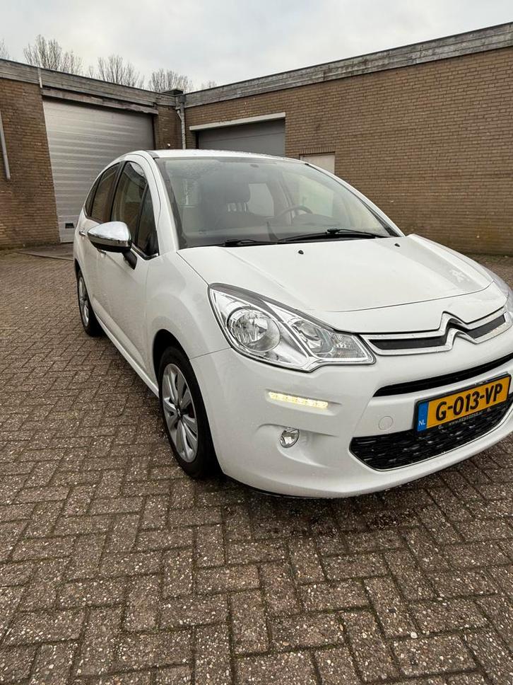 Citroën C3 1.0 I 50KW 2014 Wit, Auto's, Citroën, Particulier, C3, Benzine, A, Hatchback, Handgeschakeld, Geïmporteerd, Wit, Zwart