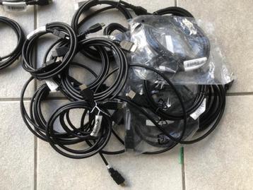 HDMI kabels  computerkabels beschikbaar voor biedingen