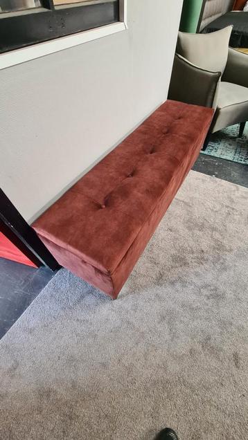 Nieuwe Velvet Dekenksit met Deksel - Op Maat Mogelijk! beschikbaar voor biedingen