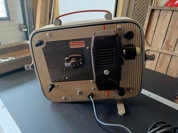 Kodak Brownie eight 58 Vintage Projector beschikbaar voor biedingen
