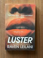 Boek: Luster - Raven Leilani, Ophalen of Verzenden, Gelezen