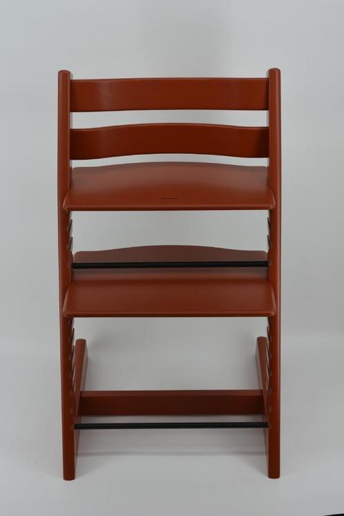 Warm Red | Stokke Tripp Trapp trip trap triptrap, Kinderen en Baby's, Kinderstoelen, Zo goed als nieuw, Meegroeistoel, Aanschuifbaar