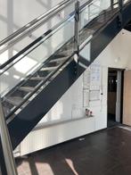 Stalen bordestrap met glas en hout, Ophalen of Verzenden, Zo goed als nieuw, Trap, 4 meter of meer