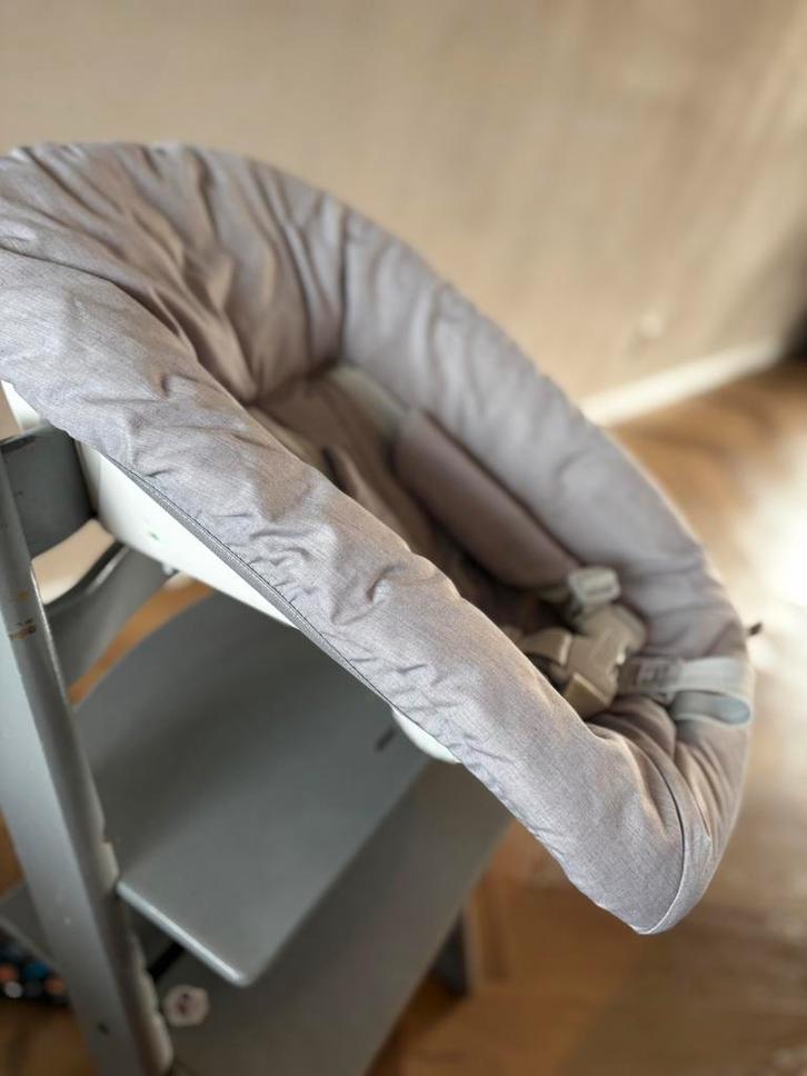 Stokke newborn stoeltje met speelhanger, Kinderen en Baby's, Kinderstoelen, Zo goed als nieuw, Overige typen, Ophalen