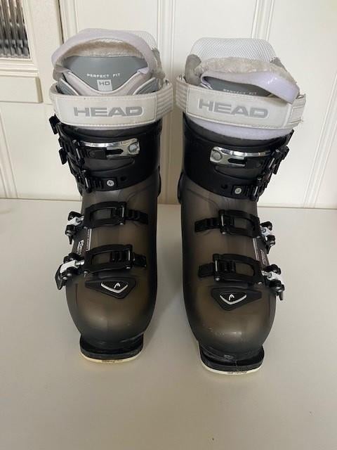 te koop dames skischoenen, Sport en Fitness, Skiën en Langlaufen, Ophalen, 160 tot 180 cm, Gebruikt, Schoenen