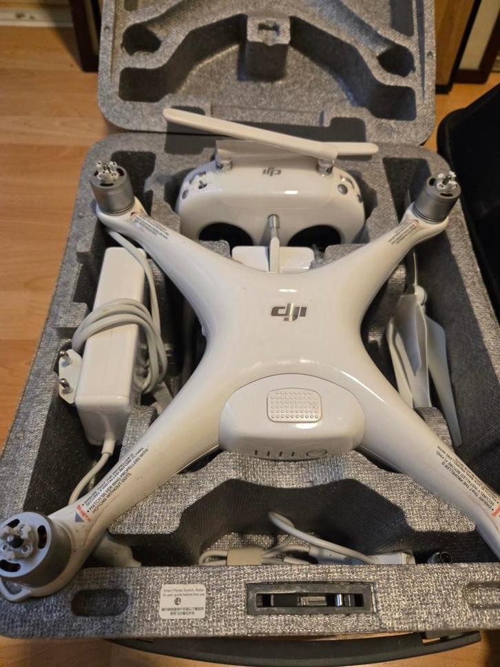 DJI Phantom 4 pro, Audio, Tv en Foto, Drones, Zo goed als nieuw, Drone met camera, Ophalen