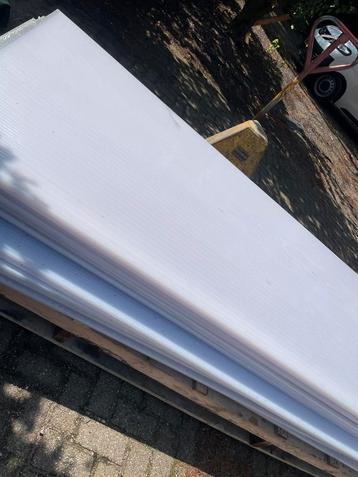 polycarbonaat platen wit 247 bij 98 beschikbaar voor biedingen