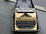 Te koop typemachine van het merk Adler, Ophalen, Gebruikt
