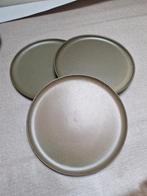 Serax surface.  Borden, Huis en Inrichting, Keuken | Servies, Ophalen of Verzenden, Gebruikt, Overige stijlen, Bord(en)