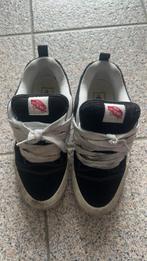 Vans Knu Skool Sneakers - Gedragen, Ophalen of Verzenden, Gedragen, Zwart, Sneakers of Gympen