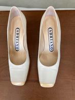 Schoentje dames wit maat 37,5, Ophalen of Verzenden, Zo goed als nieuw, Wit, Schoenen