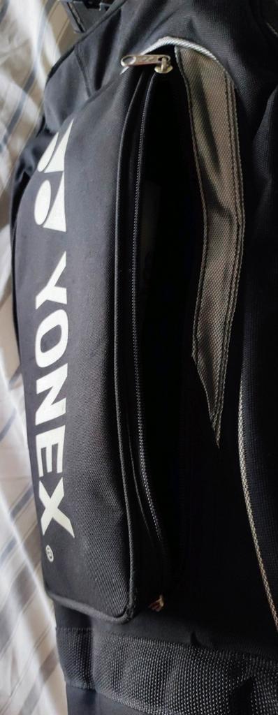Yonex Tas voor 2 / 3 Rackets, Sport en Fitness, Badminton, Zo goed als nieuw, Tas, Ophalen