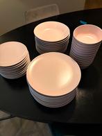 Gratis! Roze Ikea servies, Ophalen, Gebruikt, Bord(en), Overige stijlen