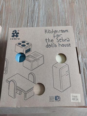 Sebra keuken voor in een poppenhuis beschikbaar voor biedingen