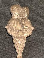 Vintage bewerkt en verzilverd school met de bijbel Genk, Ophalen of Verzenden