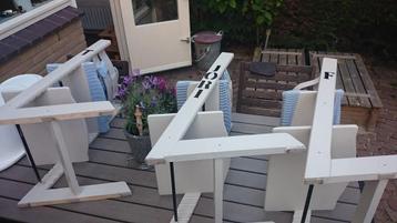 Witte Trip Trap stoel met accessoires beschikbaar voor biedingen