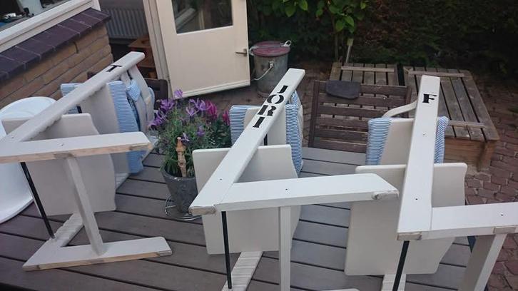 Witte Trip Trap stoel met accessoires, Kinderen en Baby's, Kinderstoelen, Gebruikt, Meegroeistoel, Gordel(s), Stoelverkleiner