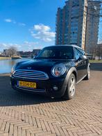 Mini Clubman 1.6 16V Cooper 2009 Zwart, Auto's, Mini, Voorwielaandrijving, 4 stoelen, Leder en Stof, Zwart